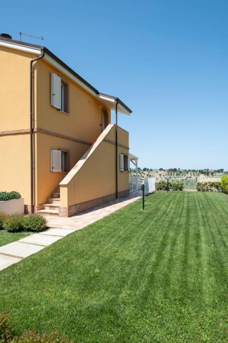 Sul Calar Del Sole Al Conero Apartment Recanati Ngoại thất bức ảnh